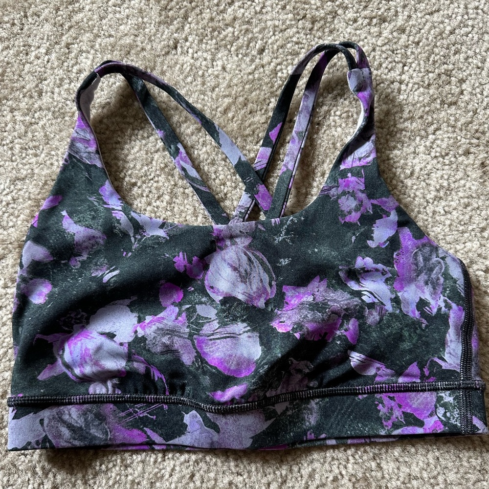 Lululemon Energy Bra size 6, floral shift multi